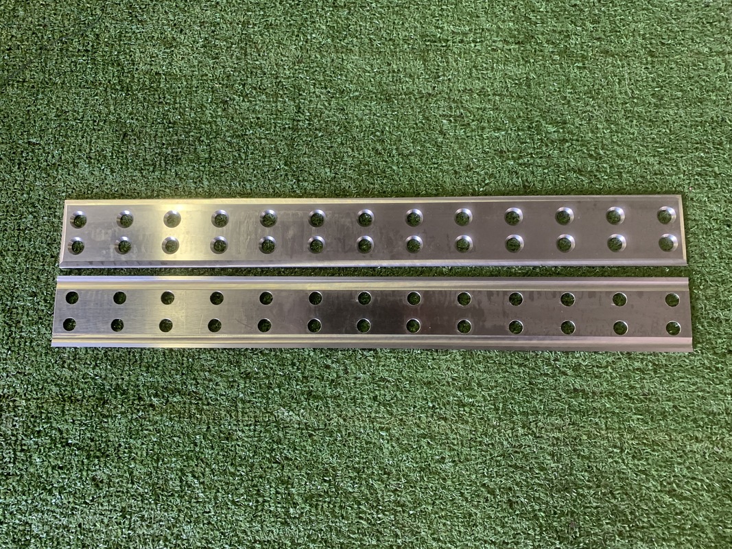 The Reversible Bottom Blade 